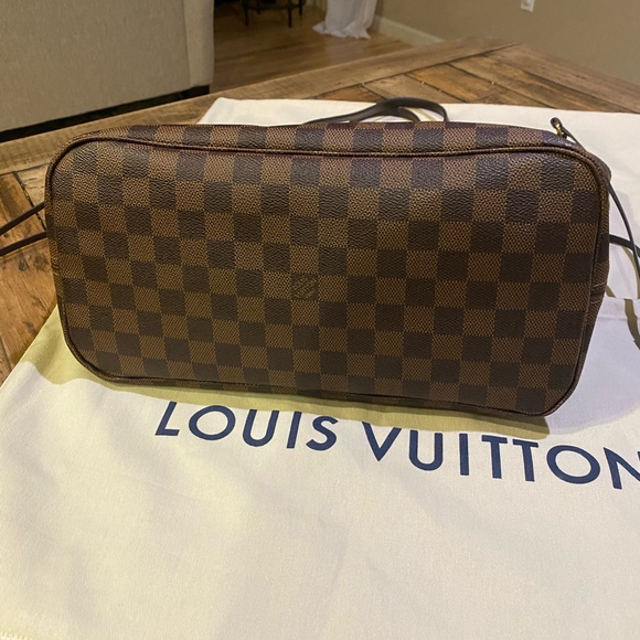 Louis Vuitton AUTHENTIC Neverfull MM - Picture 13 of 15